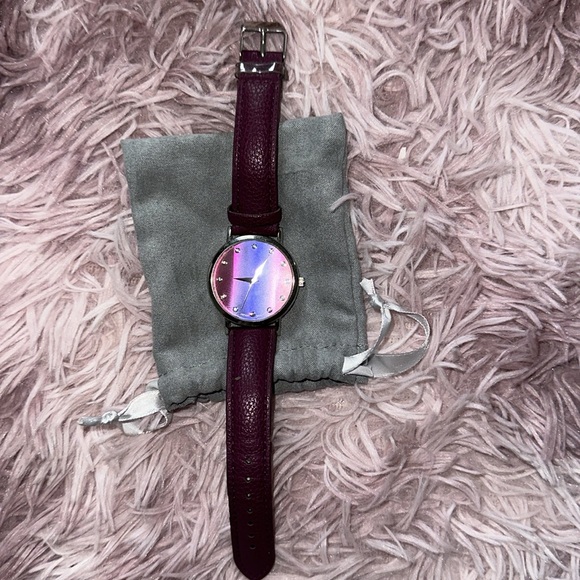 Beautiful Vintage Purple Watch - Picture 4 of 9